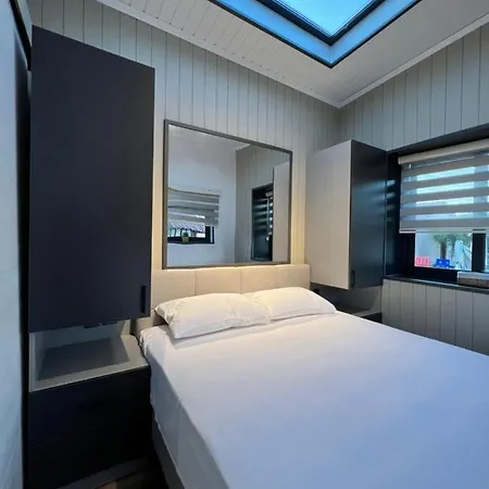 Lejlighed Calis Tiny House *